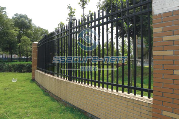 China Press formed Spear security Fencing