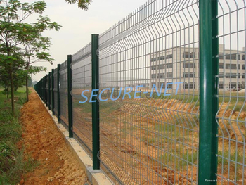 China Galvanized 3d Curved Wire Mesh Panels