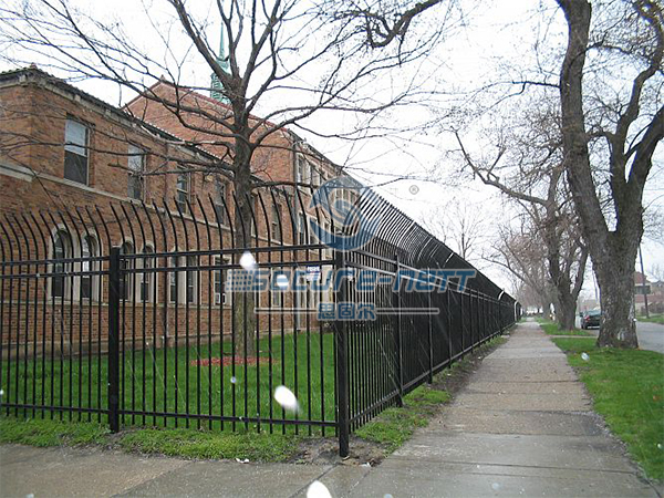 hot dipped galvanized extension arms steel fencing