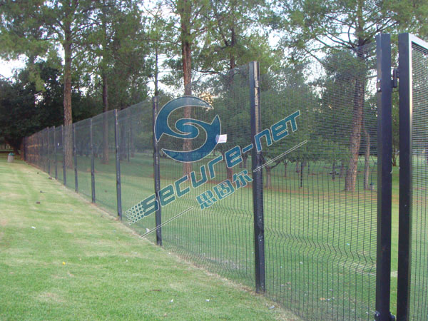 358 anti-climbing fence of application