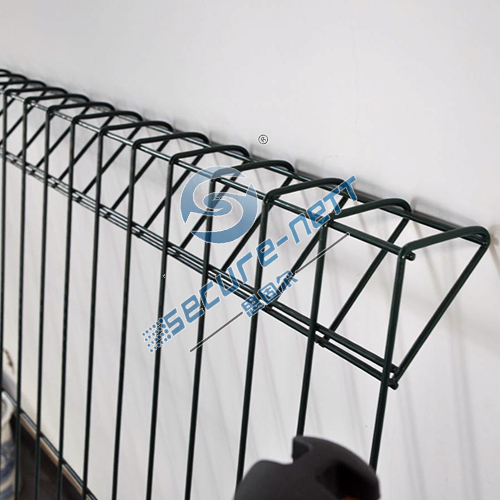 P-Top-Wire-Mesh-Fencing2